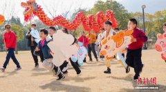 （新春见闻）苏州两岸婚姻家庭正月初二“回娘家”贺新春